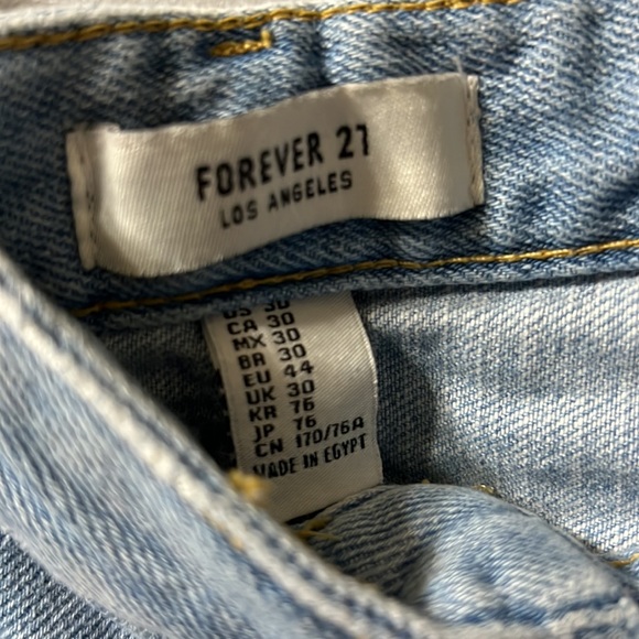 Jeans - Picture 5 of 7